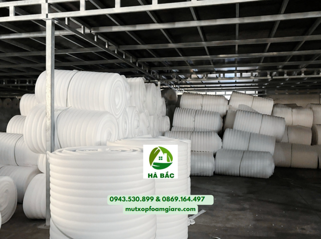 Màng xốp pe quấn hàng giá rẻ có khả năng chống va đập, chống va chạm, chống sốc tuyệt vời lại giá thành lại còn rẻ chỉ có ở Hà Bắc.