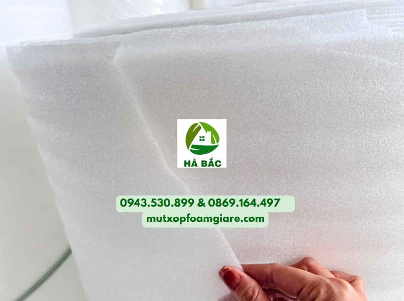 Xốp PE Foam 4mm là loại mút xốp mềm, được sản xuất từ hạt nhựa PE. Với độ dày 4mm, mỏng vừa đủ để bảo vệ, cách nhiệt dễ dàng thi công.