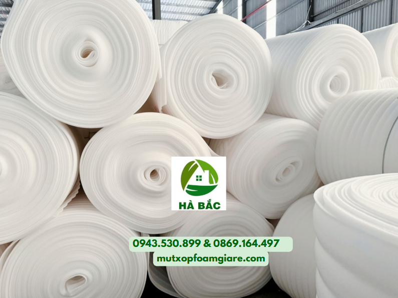 Màng Xốp Pe Foam Tại Dĩ An Bình Dương có bán tại Công Ty TNHH Cách Nhiệt Hà Bắc với giá rẻ giao hàng nhanh chóng chất lượng tốt.